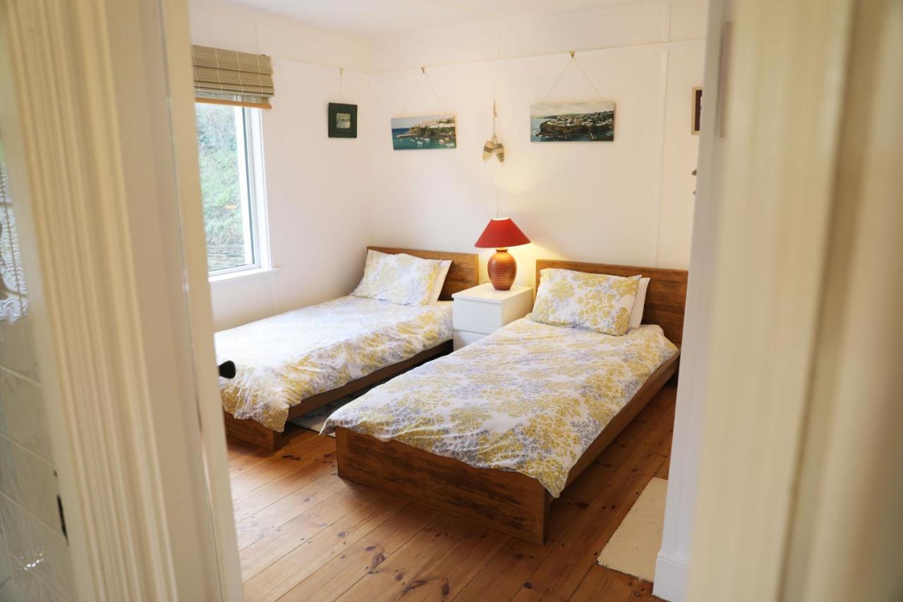 Tamarisk, Port Isaac Bay Holidays Exterior foto